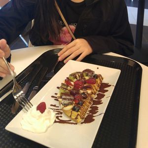 Meet your Posher, Mily